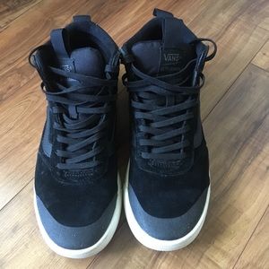 Vans High Top UltraCush